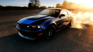 Blue mustang driving road smoke 2 - a blue mustang mustang free wallpaper