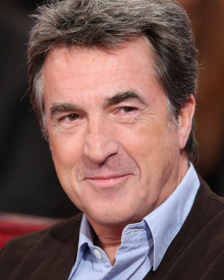 Closeup person blue shirt brown - didier mouron free wallpaper