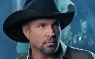 Man black cowboy hat green - eric taylor free wallpaper