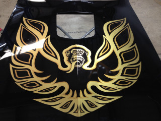 Black gold motorcycle eagle airbrush - ed roth free wallpaper