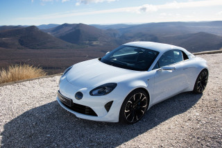 White sports car mountains valley - les automatiste free wallpaper