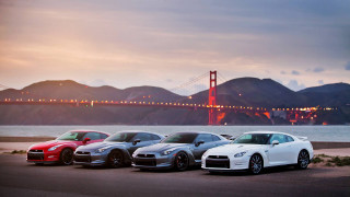 Three cars bridge sunset golden - a view free wallpaper