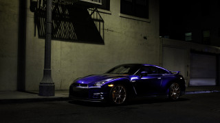Car parked night street light - a street light free wallpaper