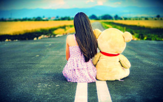 Girl road winnie pooh backyard - a winnie free wallpaper