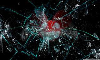 Broken glass window red light - a red light in the middle free wallpaper