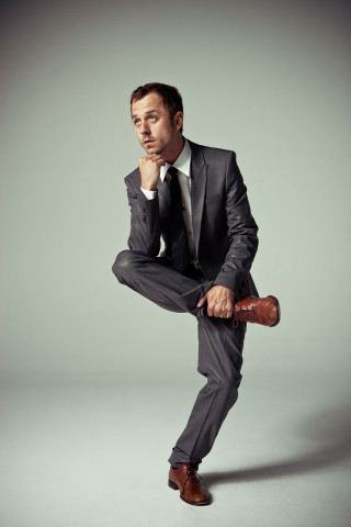 Man suit tie posing foot - elegant free wallpaper