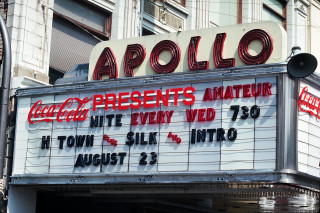 Harlem marquee apololo show nyc - bruce gilden free wallpaper