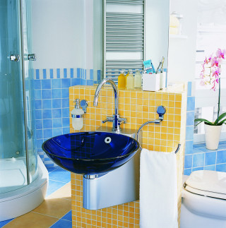 Blue sink yellow tiles bathroom - florianne becker free wallpaper