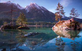 Mountain range lake reflection rock 2 - beautiful landscape free wallpaper