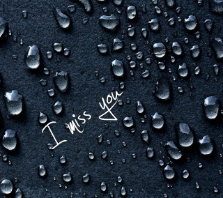 Rain drops black surface miss - a black surface free wallpaper