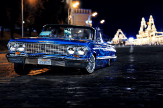 Blue car parked road night - the side of a road free wallpaper