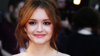 Woman red hair white dress 6 - perfect face free wallpaper