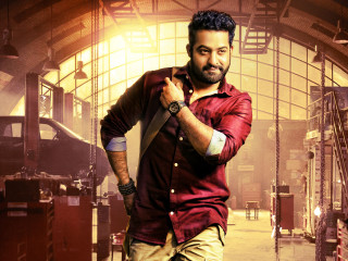 Man holding knife factory machinery - movie still free wallpaper