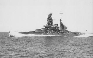 Battleship ocean boat distance water - the water behind free wallpaper
