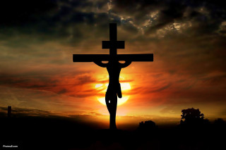Cross sunset clouds sky background - a cross free wallpaper