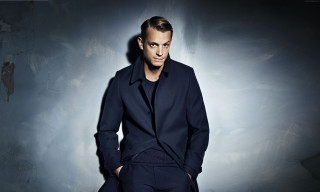 Man blue suit posing picture - adam willaerts free wallpaper