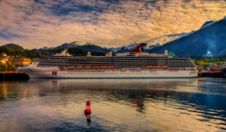 Cruise ship harbor mountains fire - tilt shift free wallpaper