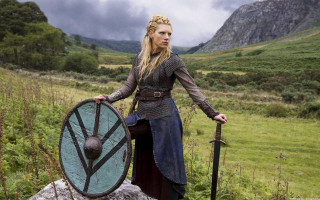 Medieval woman shield sword rock - erlund hudson free wallpaper
