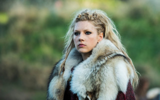 Woman fur collar fur stole - ada gladys killins free wallpaper