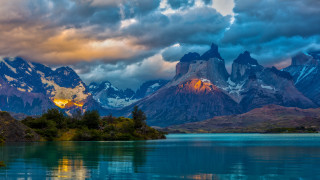 Mountain lake cloudy sky range 2 - a cloudy sky above free wallpaper