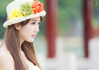 Woman hat flowers brim white - flower free wallpaper