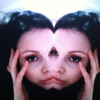 Woman hands face heart shaped - symmetrical free wallpaper