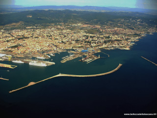 City view airplane window water - aerial free wallpaper
