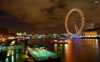 Ferris wheel night river boats - a ferris wheel free wallpaper