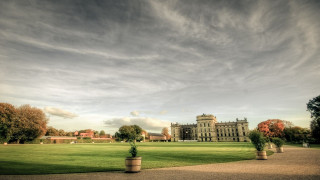 Large building lawn trees background - christopher wren free wallpaper