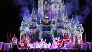 Castle disneyland night fireworks people - firework free wallpaper