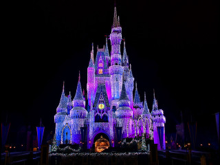 Castle lit up night clock 2 - pixar and disney animation free wallpaper