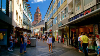 People walking street tall buildings 3 - city background free wallpaper