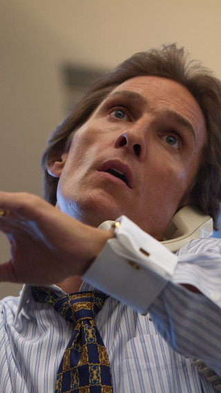 Man tie phone ear pointing - movie still free wallpaper