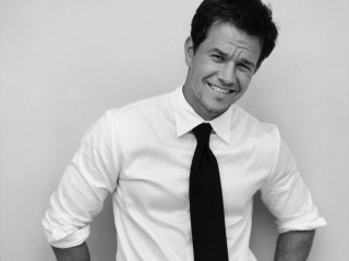 Dan scott smiling black white - his hip free wallpaper