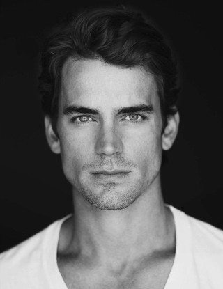 Man white shirt black background - perfect free wallpaper