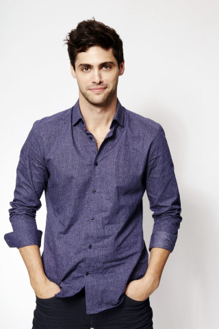 Man blue shirt posing picture - a blue shirt free wallpaper