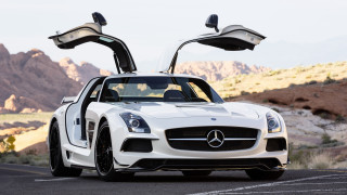 White sports car open mountains - the background and a sky background free wallpaper