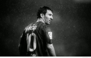 Man black white jersey number - heroic free wallpaper