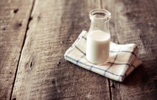 Glass bottle milk napkin wooden - a cloth free wallpaper