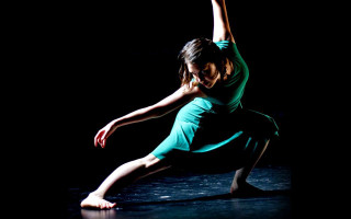 Woman green dress dance move - daphne mcclure free wallpaper