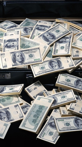 Suitcase full of money image - benjamin franklin free wallpaper