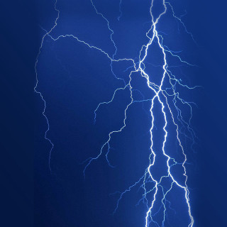 Lightning storm cityscape volumetric sky - volumetric free wallpaper