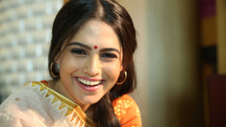 Smiling woman white blouse yellow - movie still frame free wallpaper