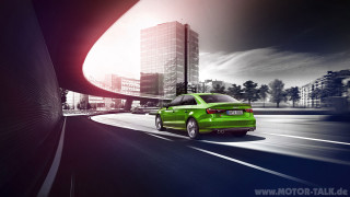 Green car city street night - a city street free wallpaper