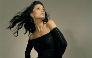 Woman long hair wind eyes 5 - the wind free wallpaper