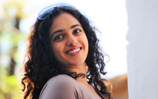 Woman sunglasses smile happy headshot - ella guru free wallpaper