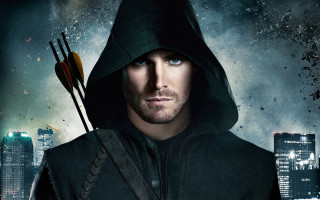 Man bow arrow city skyline - everett warner free wallpaper