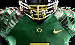 Football uniform helmet back number - the front of its free wallpaper