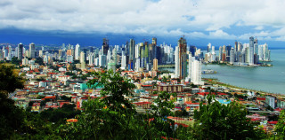 City water buildings foreground background - a few building free wallpaper
