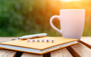 Notebook monday coffee pen wooden - morning free wallpaper